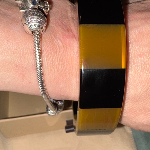 Louis Vuitton Black and Amber Striped Resin Bangle RARE - Picture 4 of 5